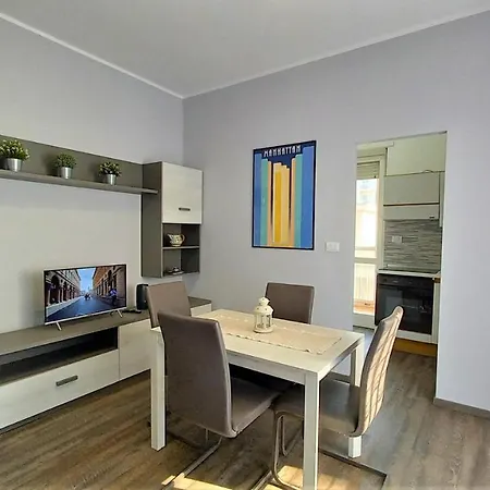 Viberti 3 Apartment